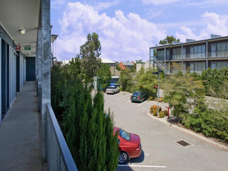 24/13 Yates Street, Mawson Lakes SA 5095