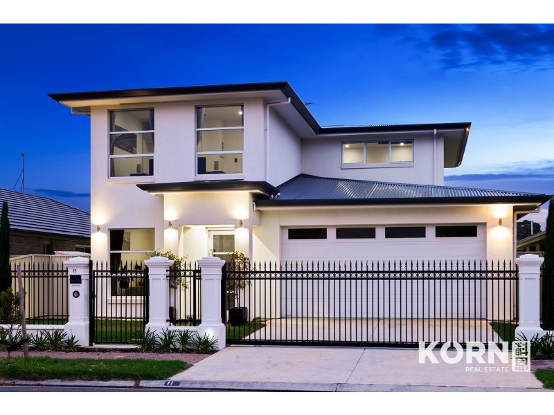 11 Scarfo Drive, Salisbury Downs SA 5108