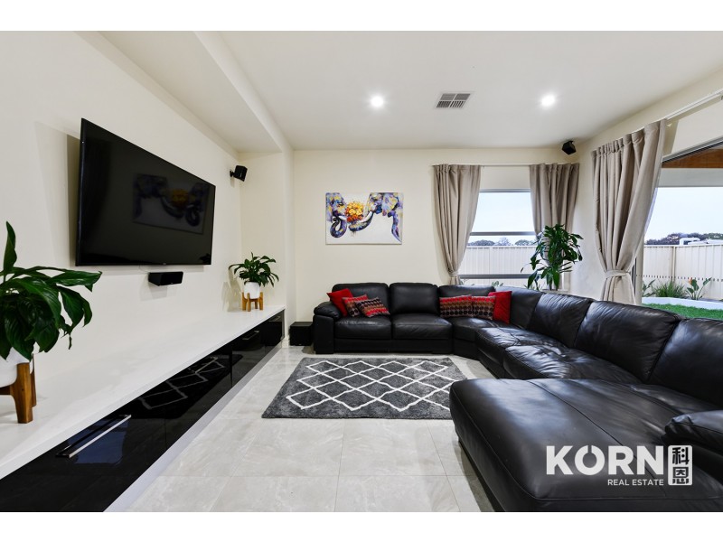 11 Scarfo Drive, Salisbury Downs SA 5108