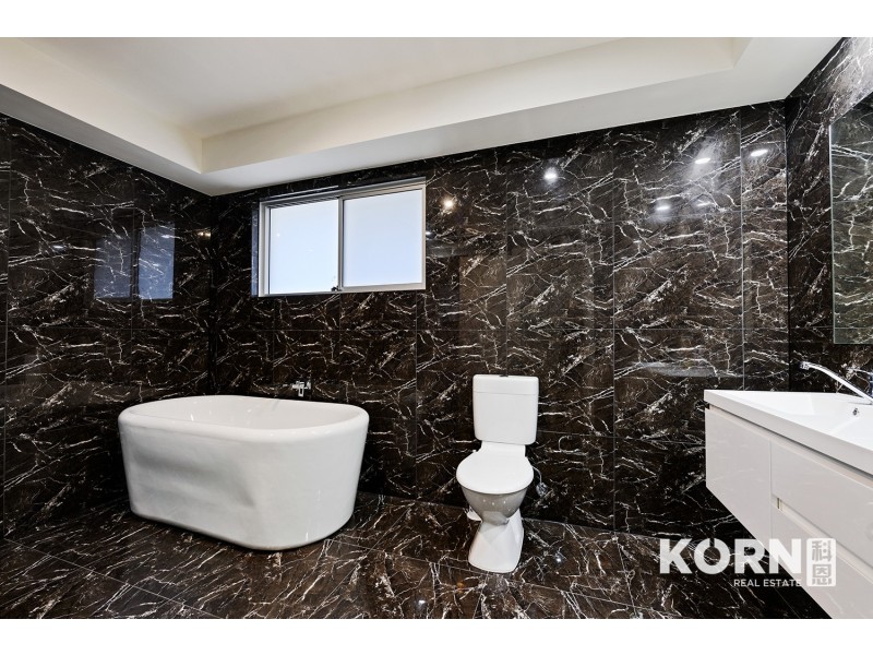 11 Scarfo Drive, Salisbury Downs SA 5108