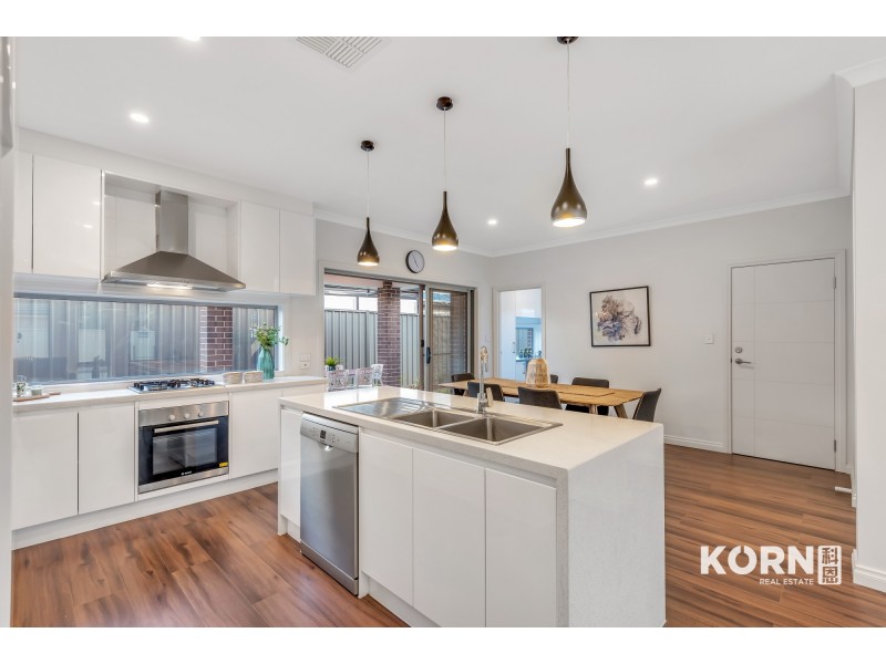 2C Parslow Road, Marion SA 5043