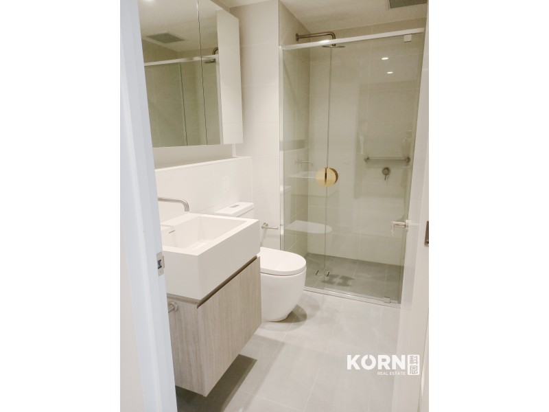 2502/17 Austin Street, Adelaide SA 5000