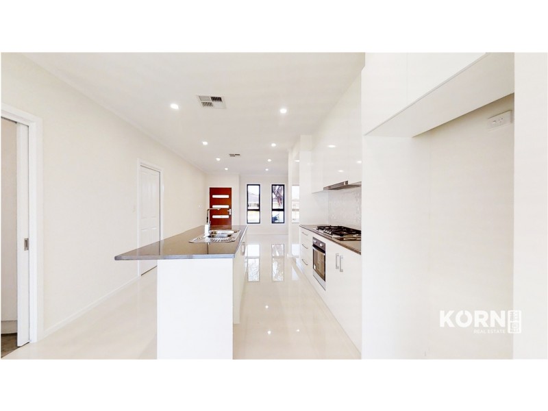 16 Cungena Ave, Park Holme SA 5043