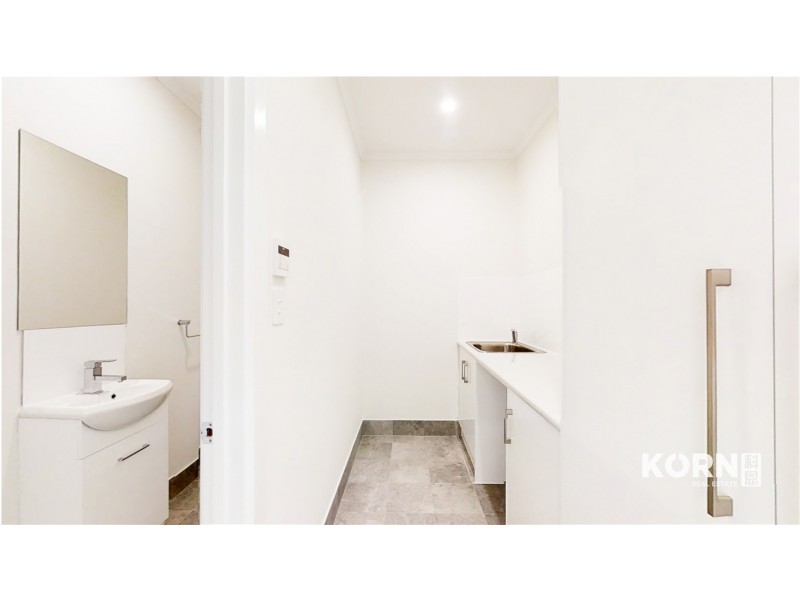 16 Cungena Ave, Park Holme SA 5043