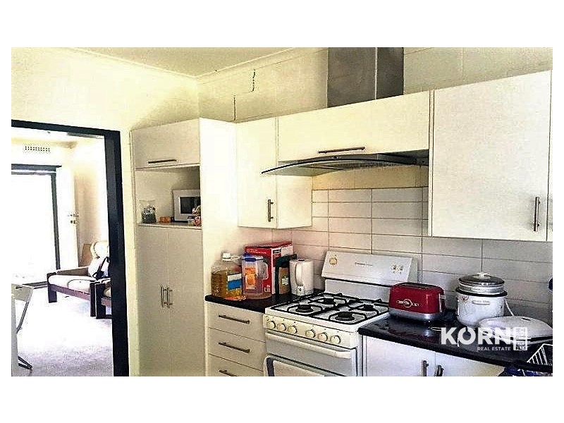 2/18 Burbank Ave, Bedford Park SA 5042