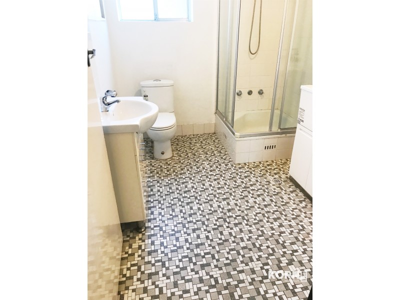 2/18 Burbank Ave, Bedford Park SA 5042