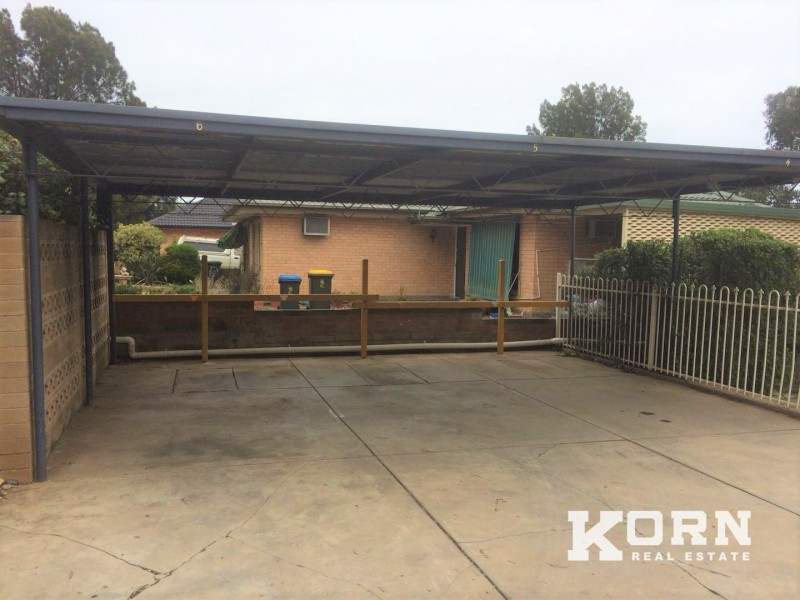 2/18 Burbank Ave, Bedford Park SA 5042