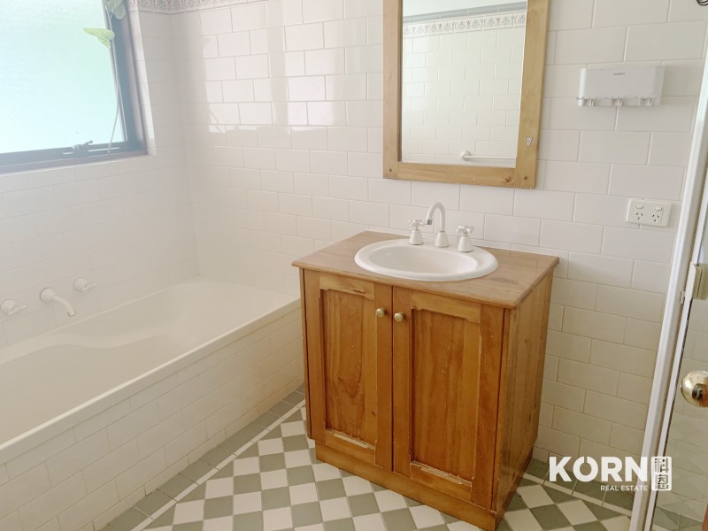 3 Ironbark Avenue, Flagstaff Hill SA 5159