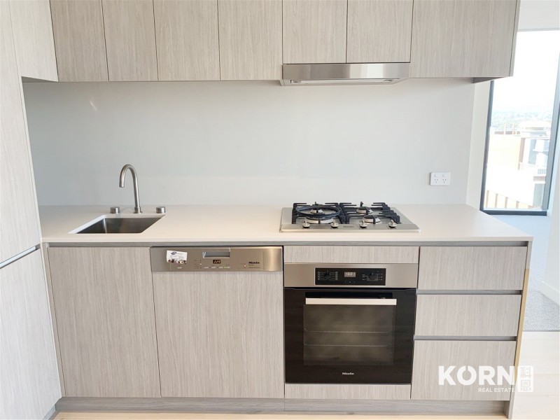 1109/15 Austin Street, Adelaide SA 5000