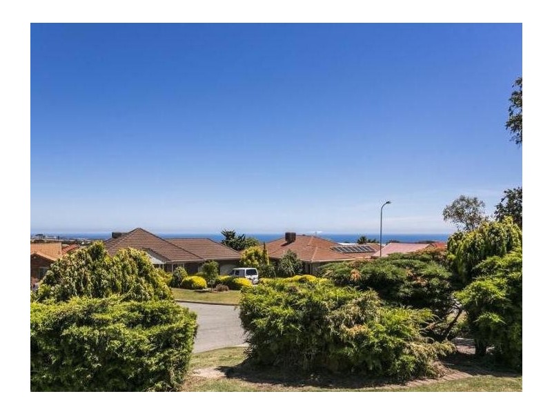16 Lapwing Street, Hallett Cove SA 5158