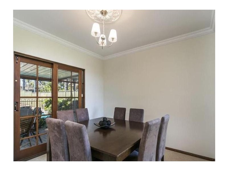16 Lapwing Street, Hallett Cove SA 5158