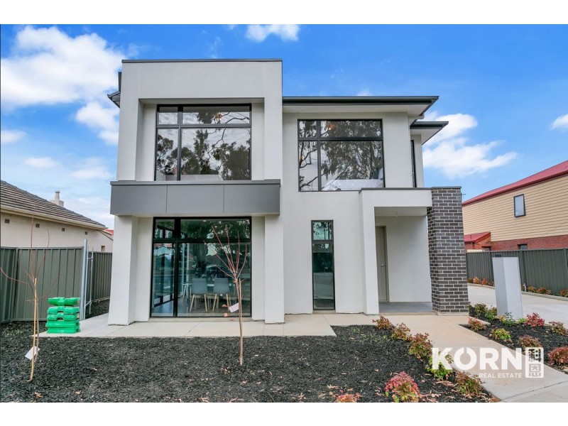 9 Cowra Crescent, Park Holme SA 5043