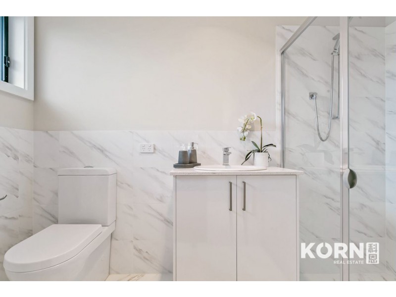 9 Cowra Crescent, Park Holme SA 5043