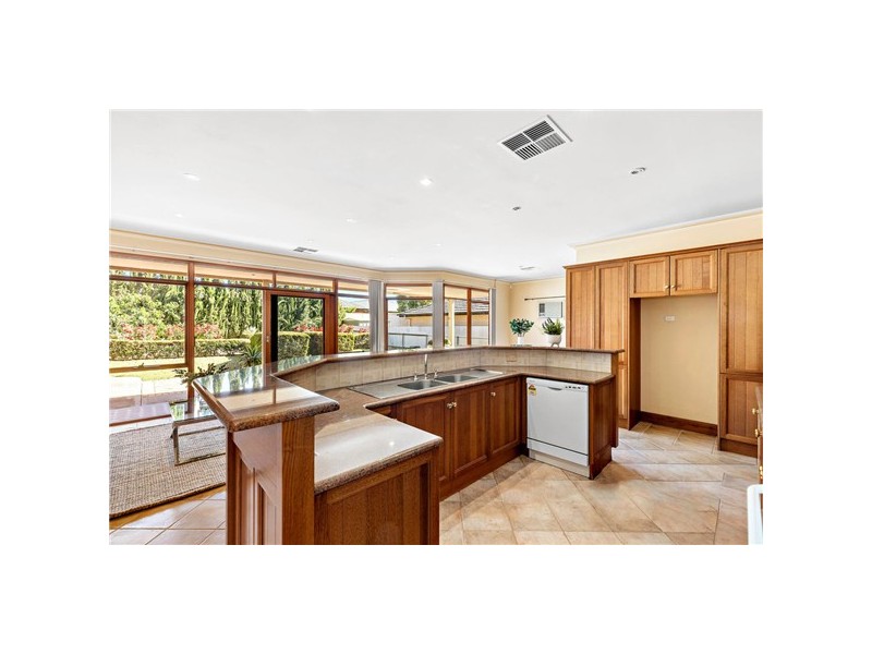 52 Reid Avenue, Tranmere SA 5073