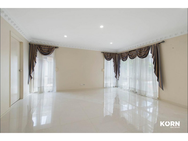 27 Alan Avenue, Campbelltown SA 5074