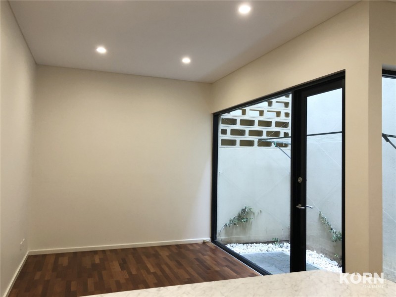 15 Sparman Close, Adelaide SA 5000