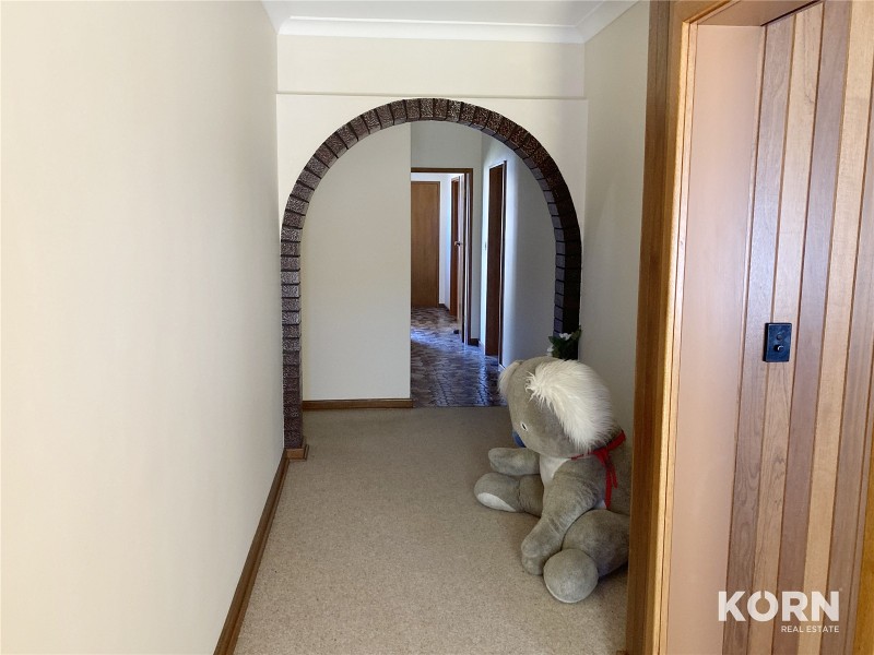 8 Kevin Road, Modbury SA 5092