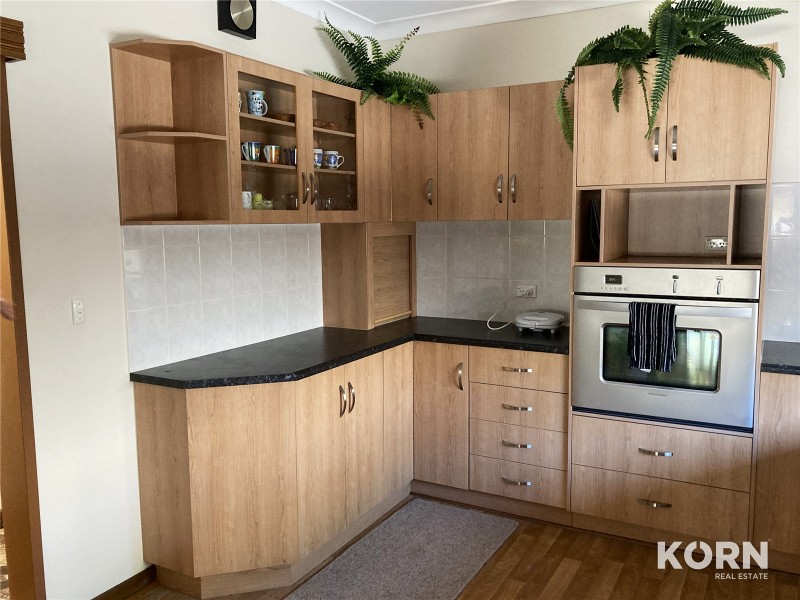 8 Kevin Road, Modbury SA 5092