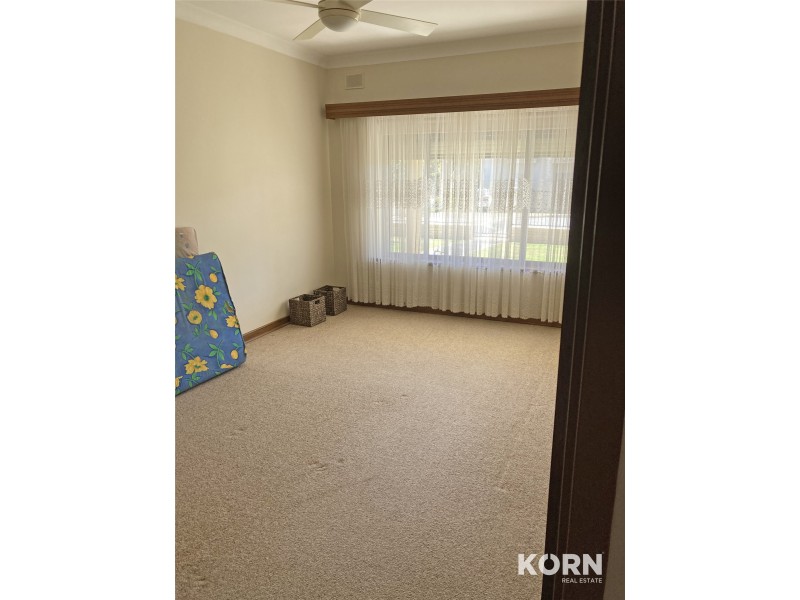 8 Kevin Road, Modbury SA 5092