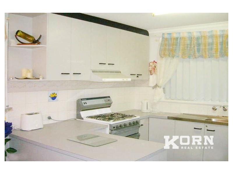 5 Sovereign Street, Hallett Cove SA 5158