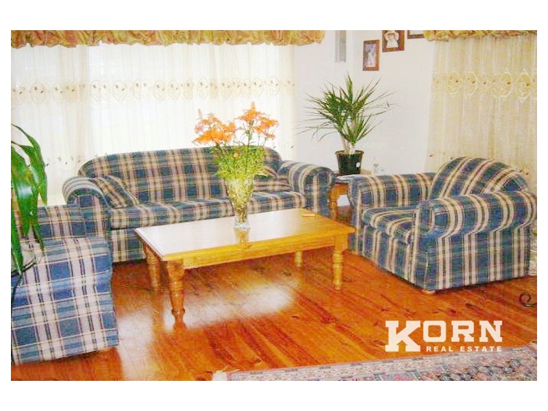 5 Sovereign Street, Hallett Cove SA 5158