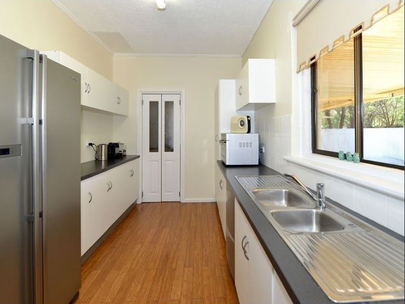 17 Greenasche Grove, Seacombe Gardens SA 5047