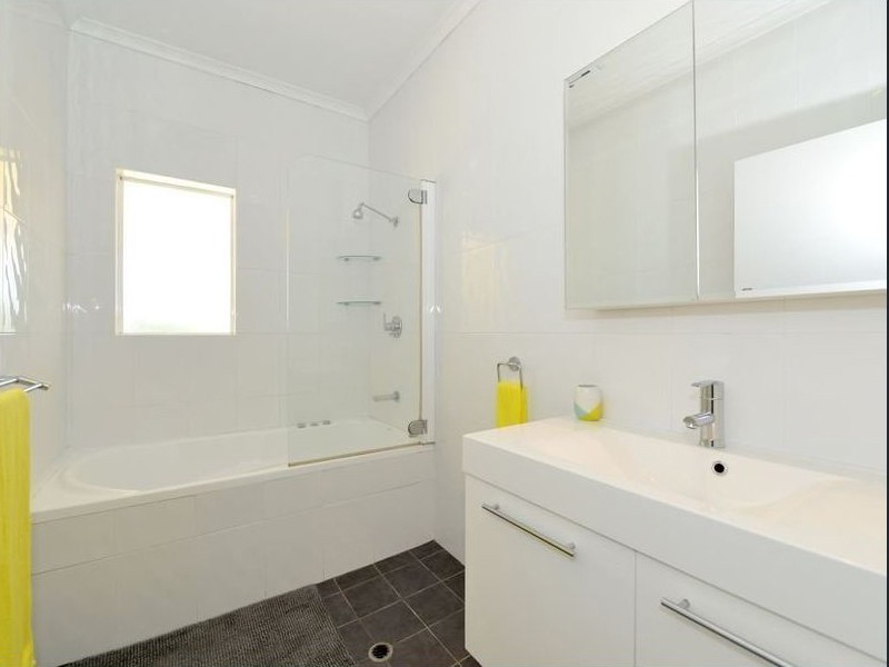 17 Greenasche Grove, Seacombe Gardens SA 5047