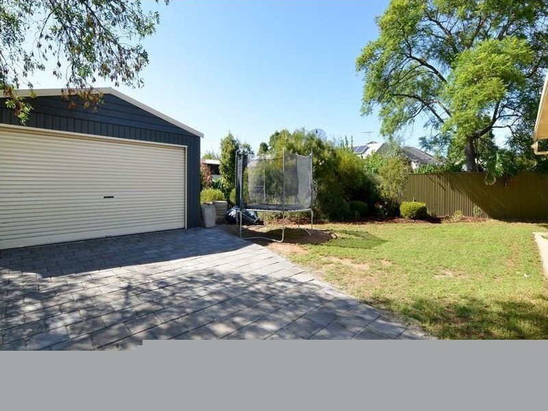 17 Greenasche Grove, Seacombe Gardens SA 5047