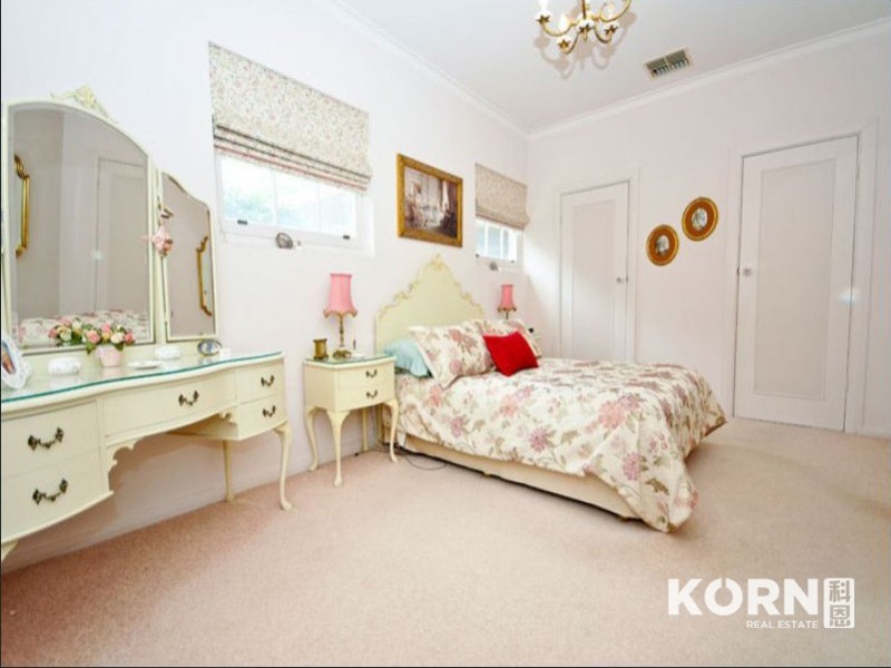 82 Shepherds Hill Road, Bellevue Heights SA 5050