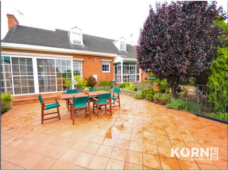 82 Shepherds Hill Road, Bellevue Heights SA 5050