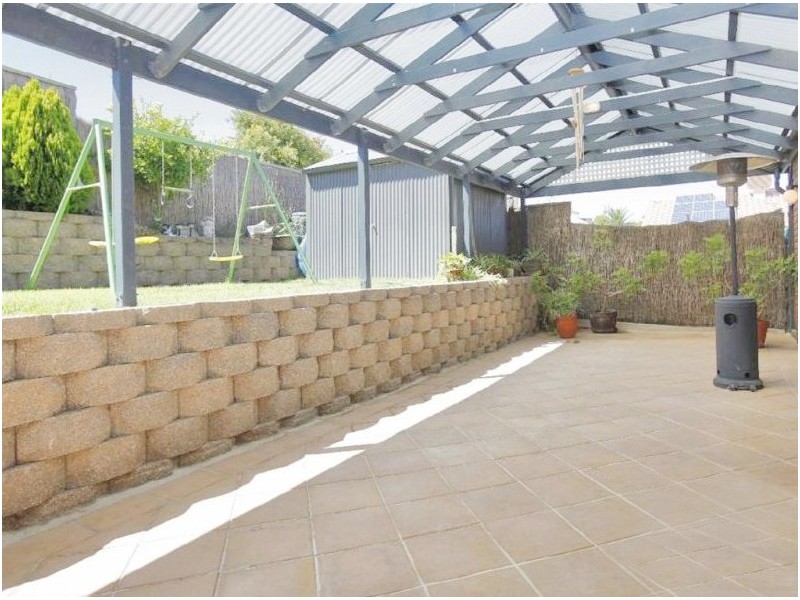 8 Heron Way, Hallett Cove SA 5158