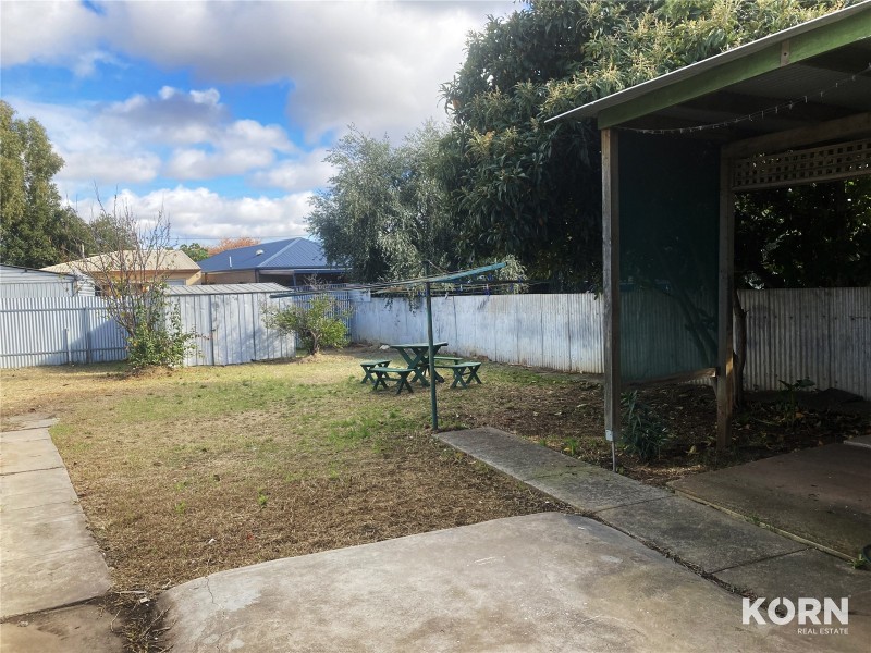 28 Cedar Avenue, Campbelltown SA 5074