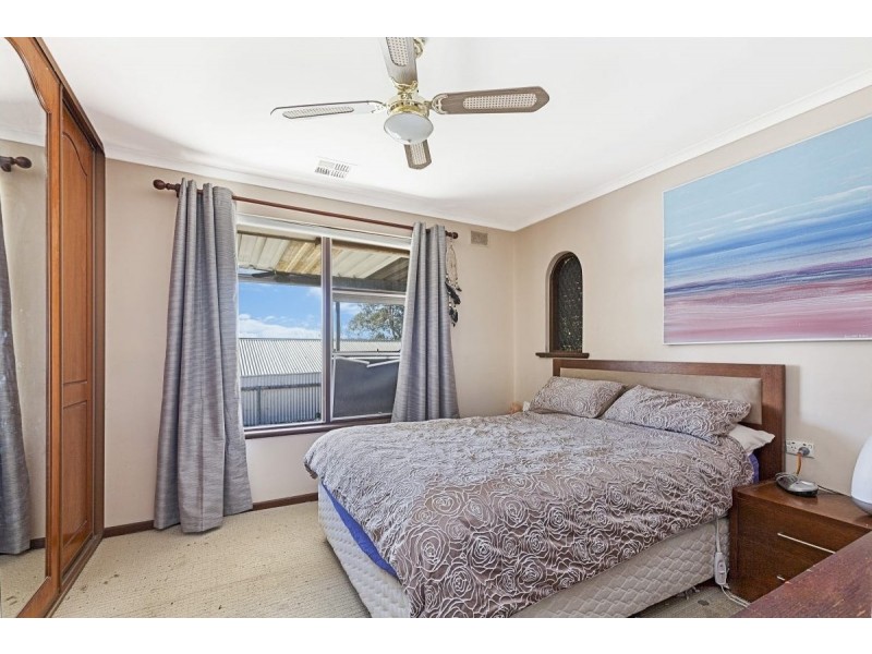 4 Sunvalley Road, O’halloran Hill SA 5158