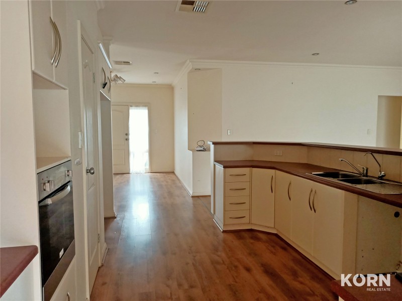 180 Sanctuary Drive, Mawson Lakes SA 5095