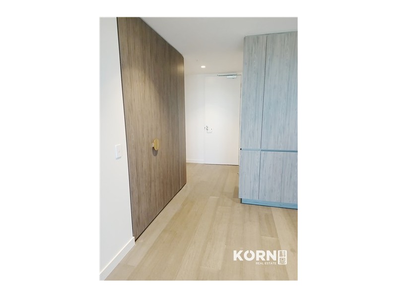 2205/17 Austin Street, Adelaide SA 5000
