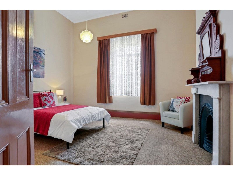 5 Harrow Road, St Peters SA 5069