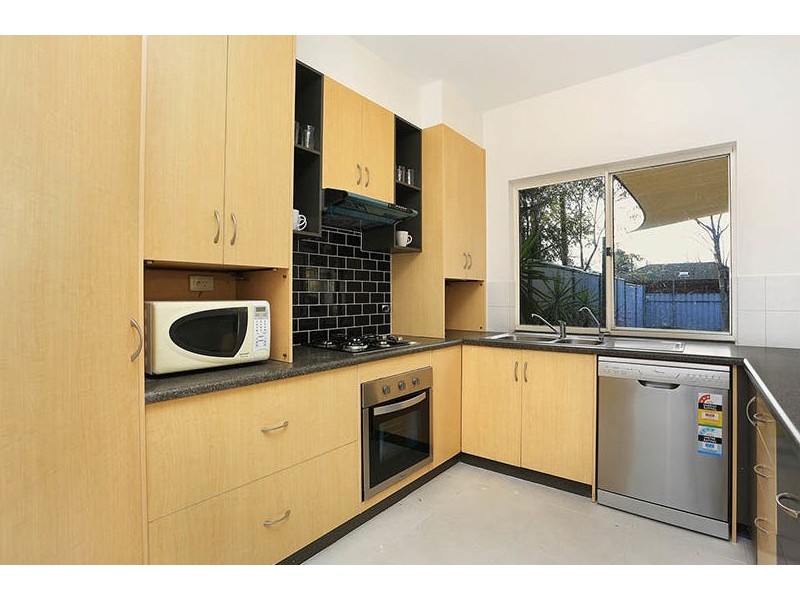 17A Leonore Avenue, Kensington Gardens SA 5068