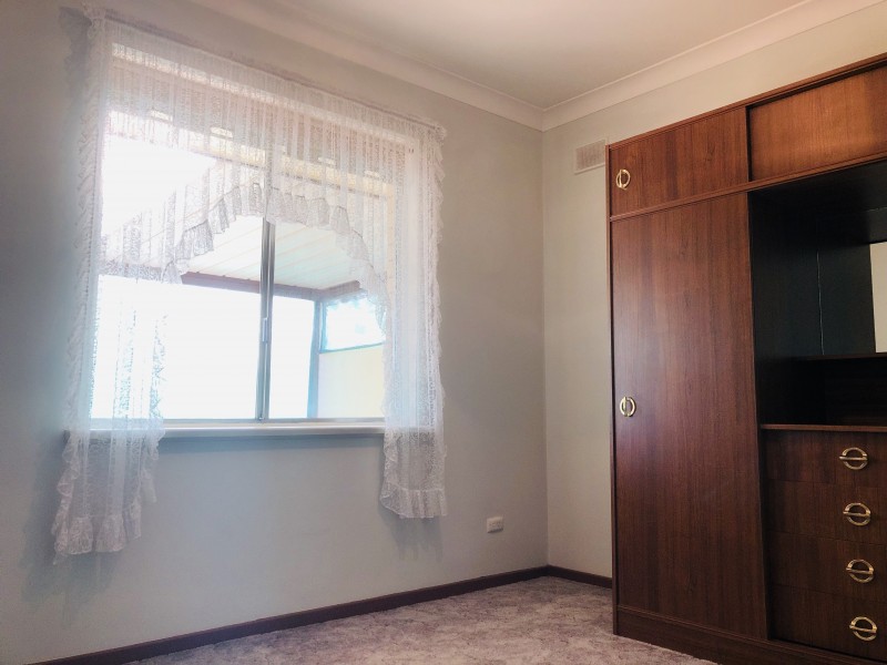 5 Lindsay Avenue, Valley View SA 5093