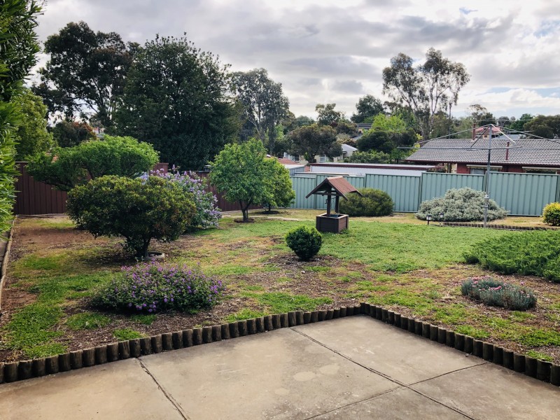 5 Lindsay Avenue, Valley View SA 5093