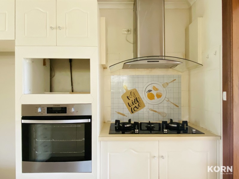 1 Sarepta Court, Flagstaff Hill SA 5159