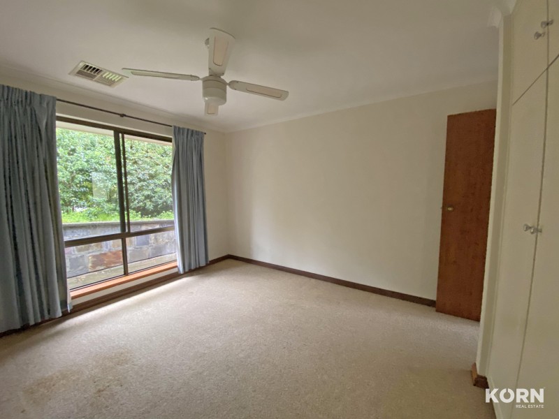 1 Sarepta Court, Flagstaff Hill SA 5159