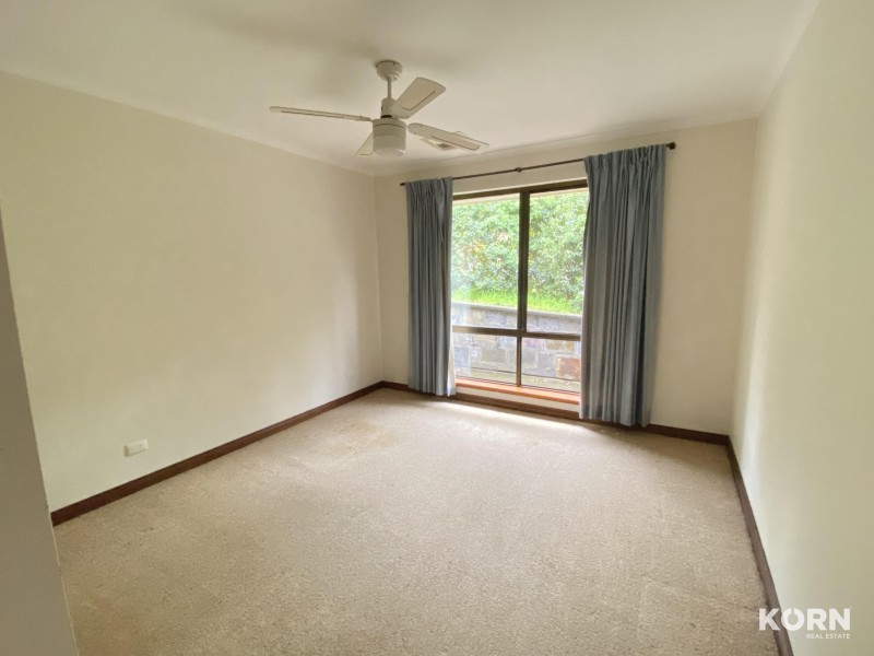 1 Sarepta Court, Flagstaff Hill SA 5159