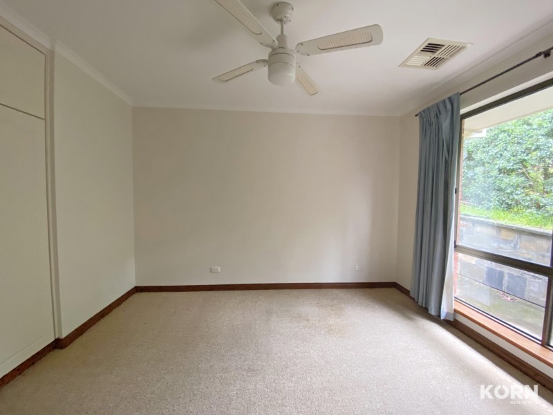 1 Sarepta Court, Flagstaff Hill SA 5159