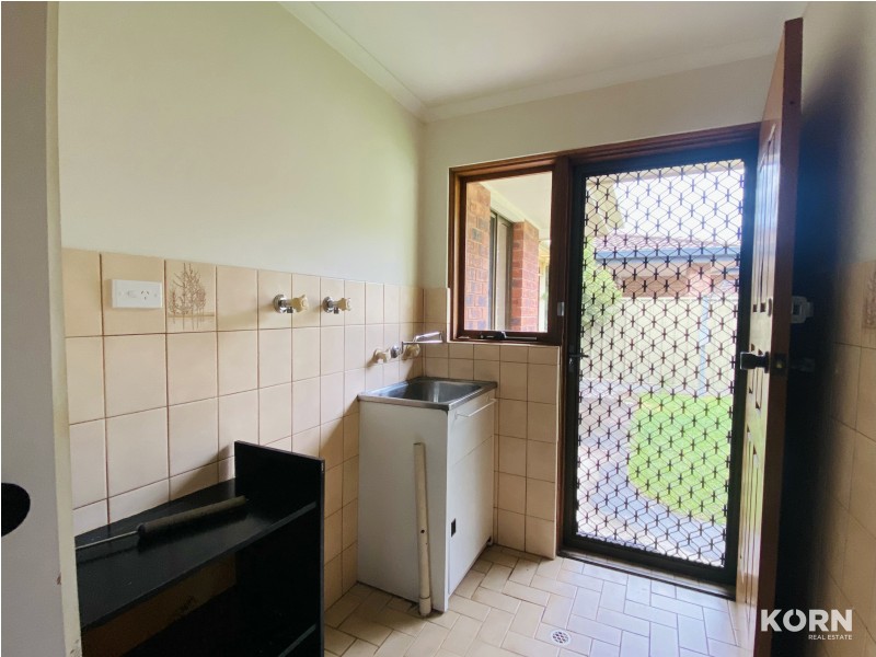 1 Sarepta Court, Flagstaff Hill SA 5159