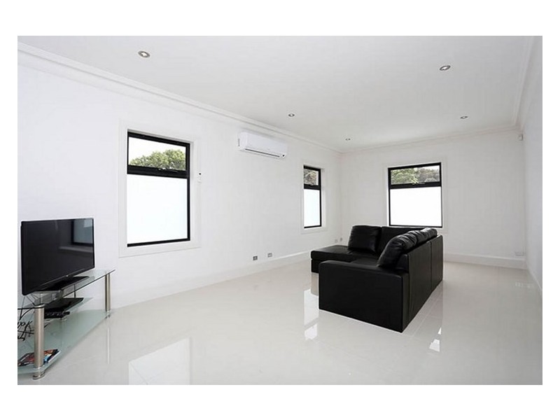 16 Harbour View Terrace, Victor Harbor SA 5211