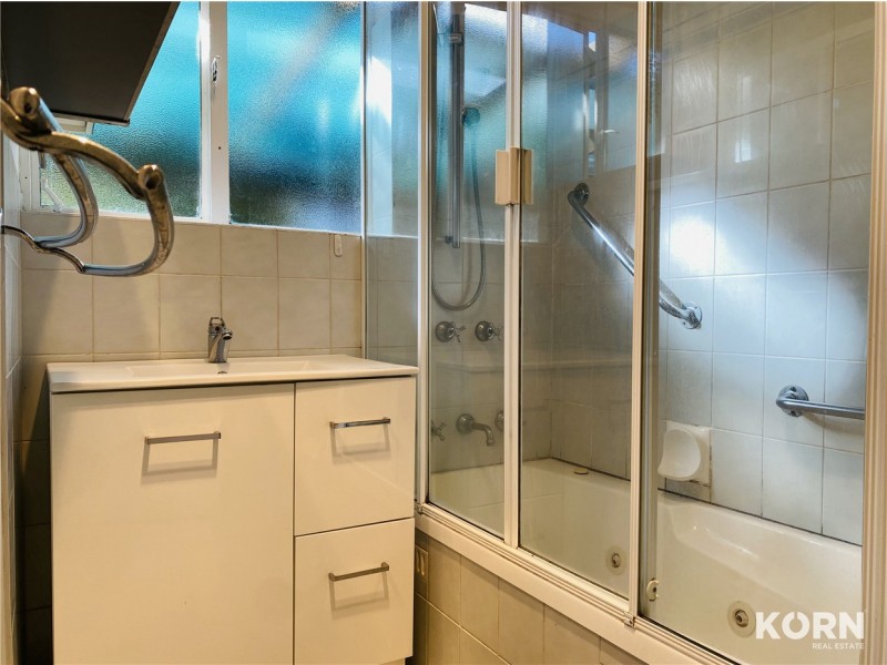 2/8 Macpherson Street, Hove SA 5048