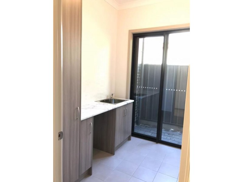 11 Gilles Crescent, Hillcrest SA 5086