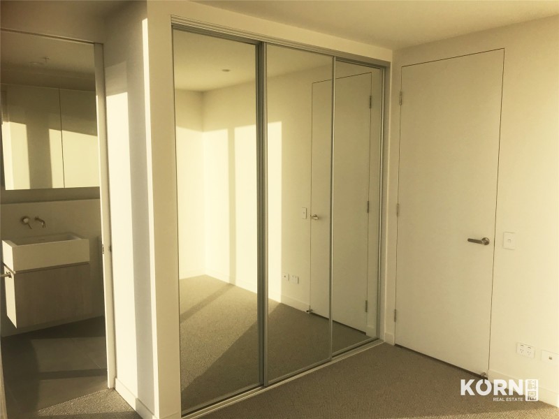 2203/17 Austin Street, Adelaide SA 5000