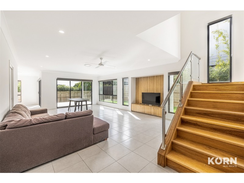 8 Bottlebrush Street, Rochedale QLD 4123