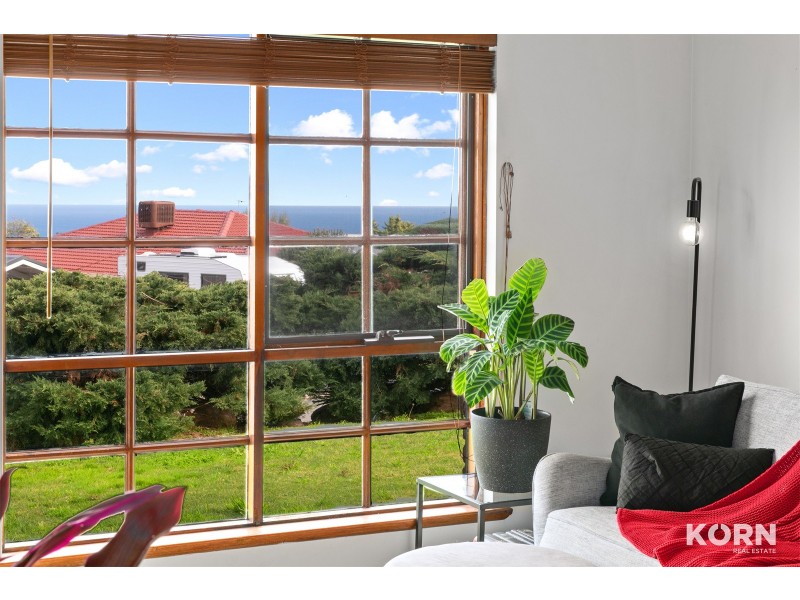 16 Lapwing Street, Hallett Cove SA 5158